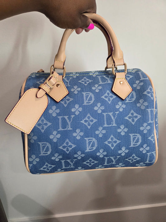 Love you Saddle bag